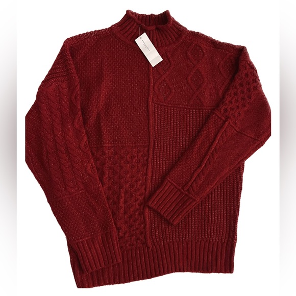 A red knitted sweater from American Eagle never worn! - Picture 1 of 4